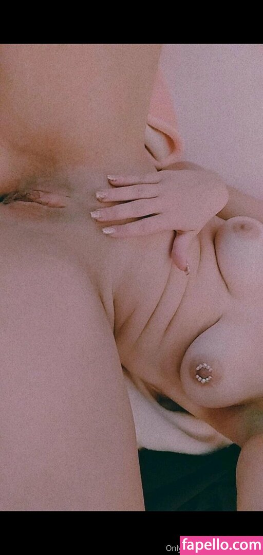 PalePinkLibra leaked nude photo #0051 (PalePinkLibra / babypinkslt / drinklibra)