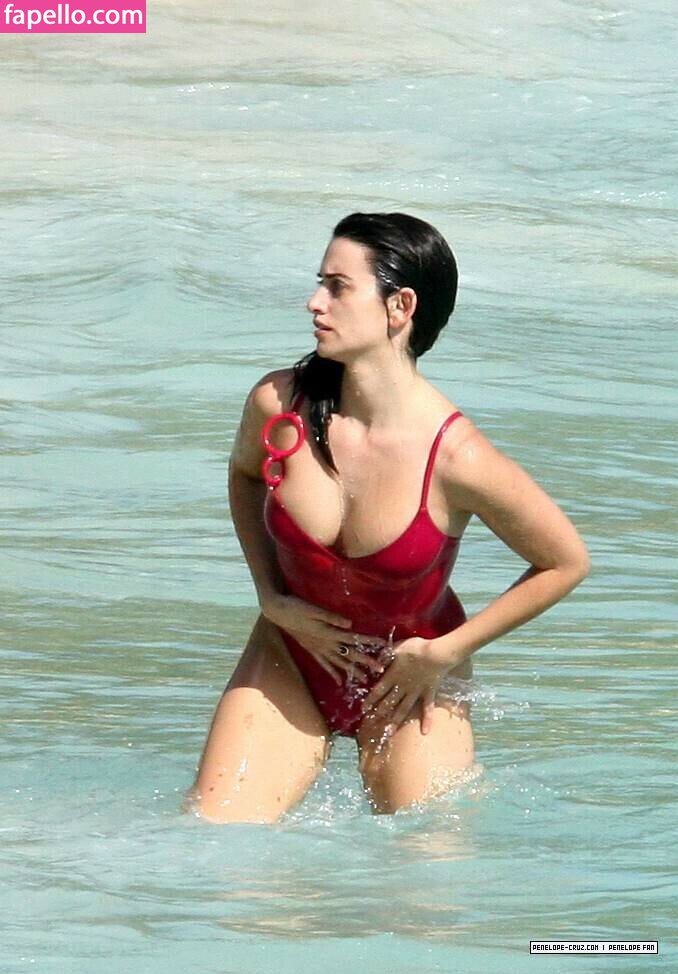 Penélope Cruz leaked nude photo #0105 (Penélope Cruz / penelopecruzoficial)