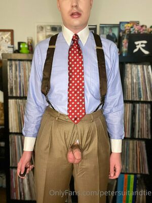 petersuitandtie nude #0048