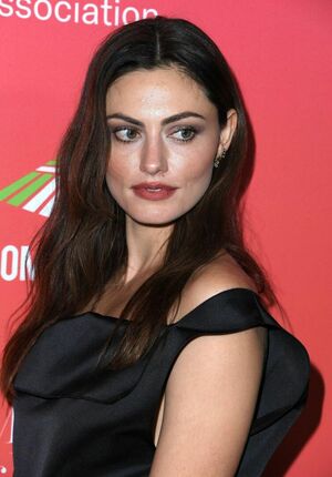 Phoebe Tonkin nude #0089