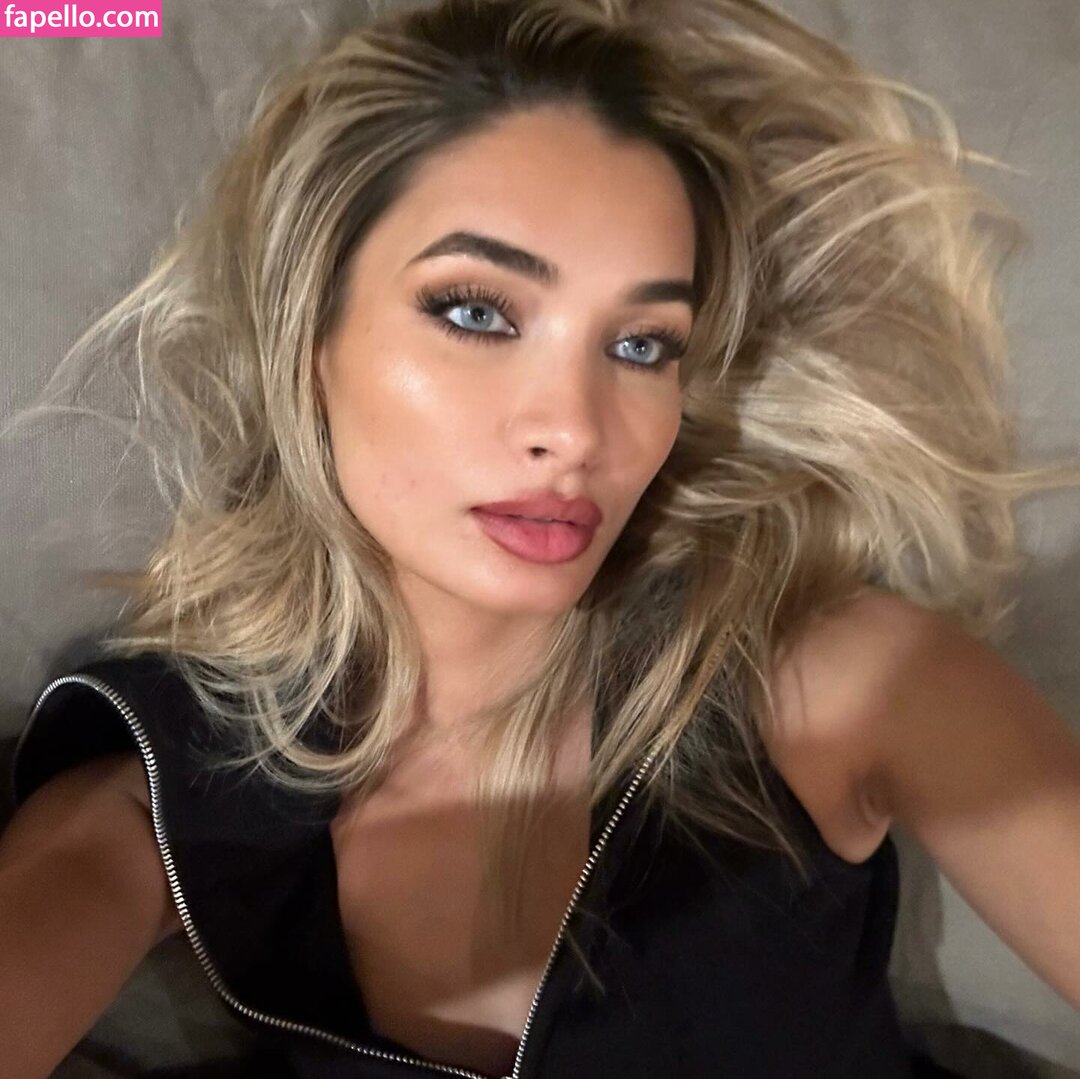 Pia Mia Perez / piamia Nude Leaked Photo #39 - Fapello