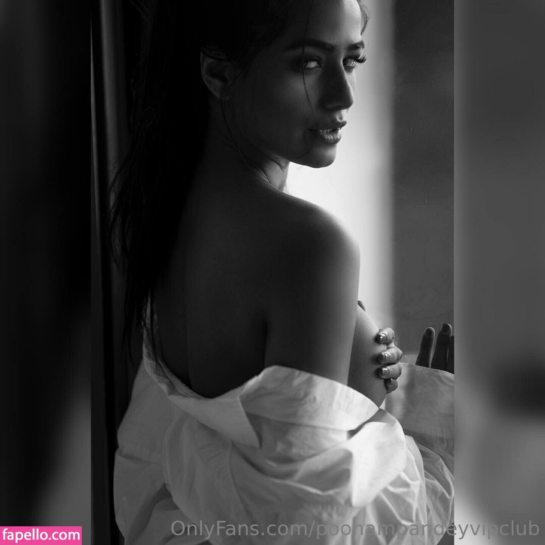 poonampandeytv leaked nude photo #0087 (poonampandeytv)