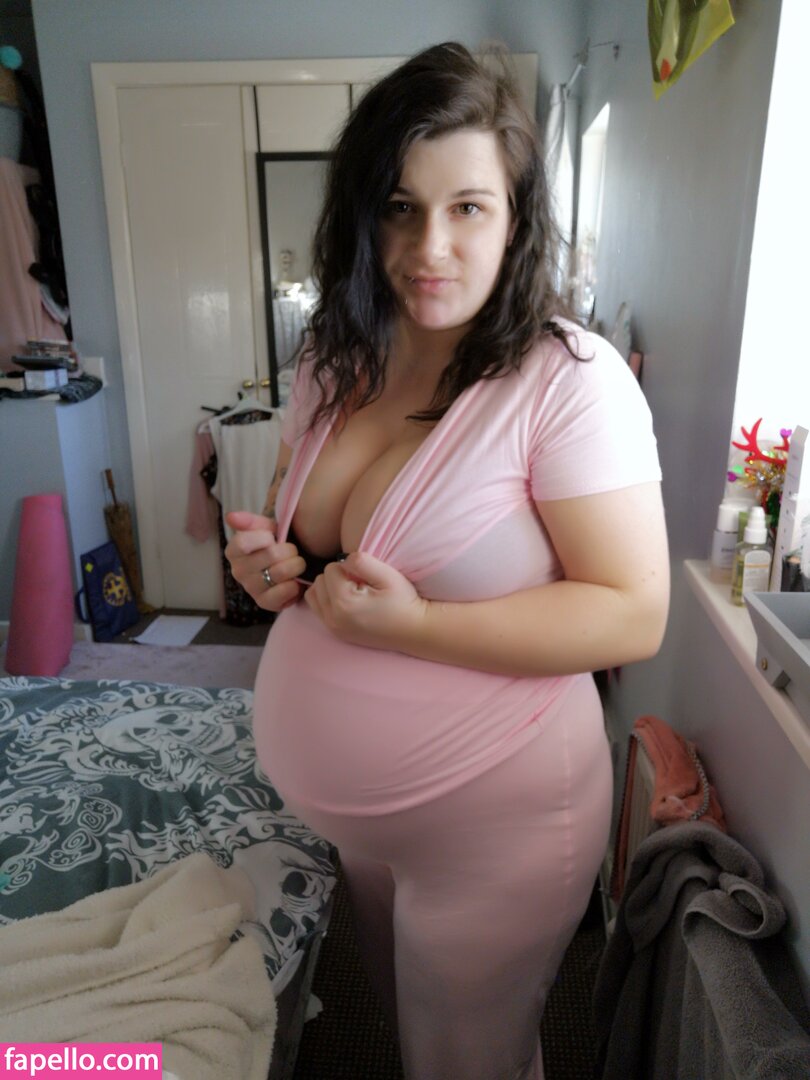 pregnantmamamsalicefury leaked nude photo #0330 (pregnantmamamsalicefury / MsAliceFury)