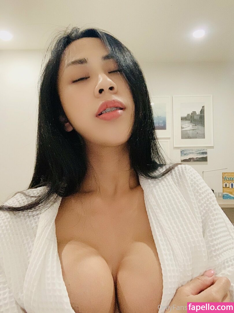 PrettyLiu leaked nude photo #0042 (PrettyLiu / itzprettymhizbank)