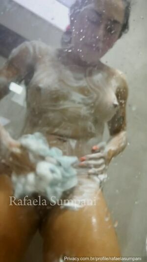 Rafaela & Larissa Sumpani nude #0272