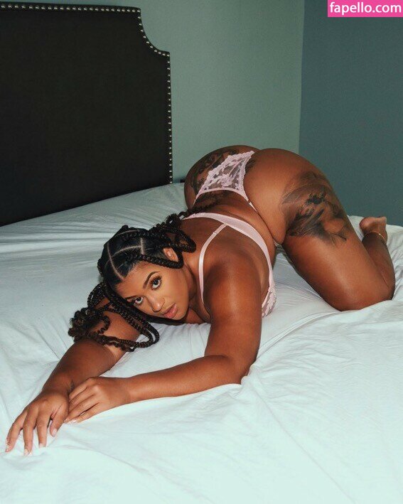 anyuser raquel savage raquelsavage Nude Leaked OnlyFans Photo  