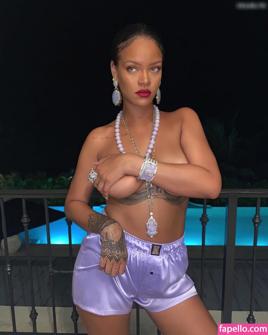 Rihanna / badgalriri Nude Leaked OnlyFans Photo #2040 - Fapello