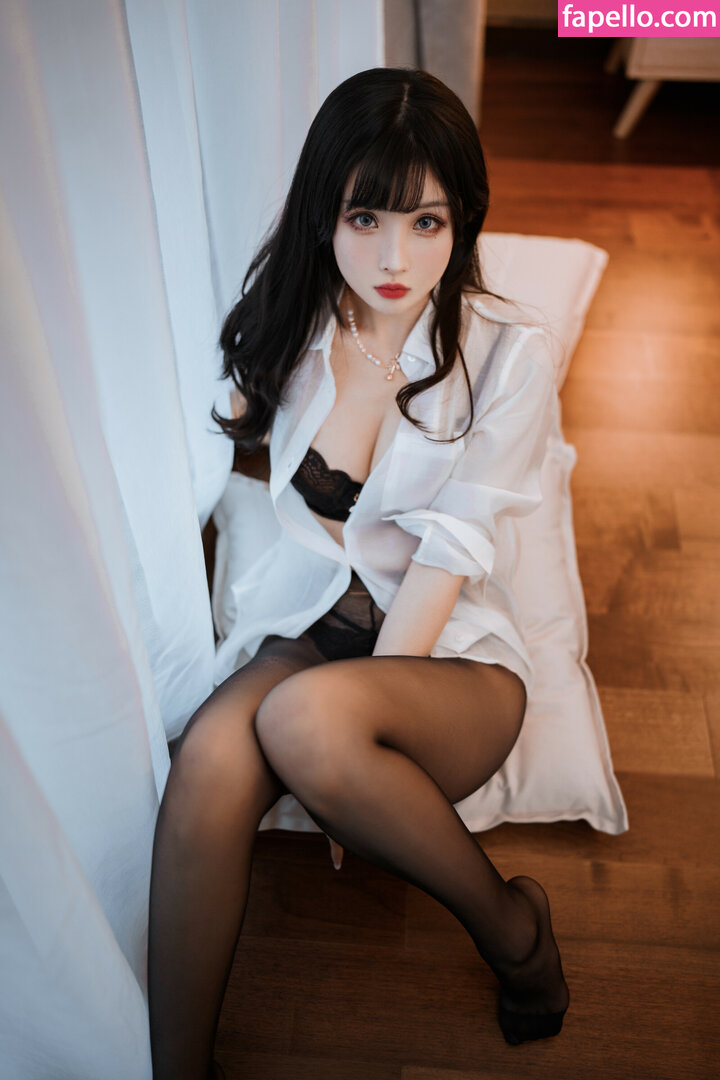 https://fapello.com/content/r/i/rioko-cosplay/1000/rioko-cosplay_0147.jpg