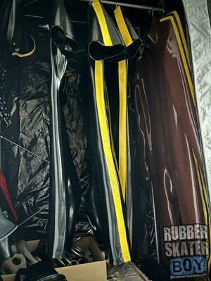 rubberskaterboy nude #0173