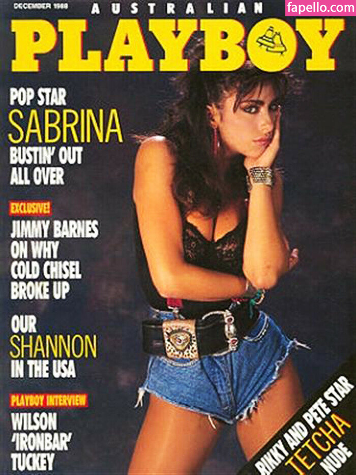 https://fapello.com/content/s/a/sabrina-salerno/1000/sabrina-salerno_0771.jpg