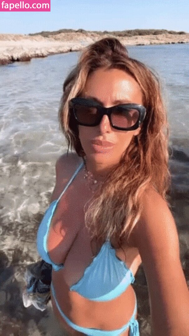 Sabrina Salerno leaked nude photo #1295 (Sabrina Salerno / sabrinasalernofficial)