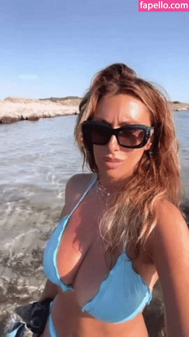 Sabrina Salerno leaked nude photo #1297 (Sabrina Salerno / sabrinasalernofficial)