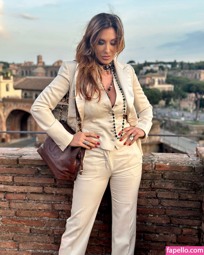 Sabrina Salerno leaked nude photo #1797 (Sabrina Salerno / sabrinasalernofficial)