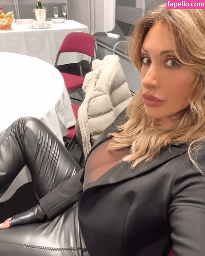 Sabrina Salerno leaked nude photo #2271 (Sabrina Salerno / sabrinasalernofficial)