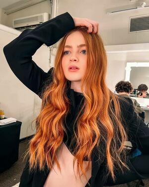 Sadie Sink nude #0763