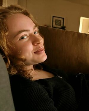 Sadie Sink nude #0766