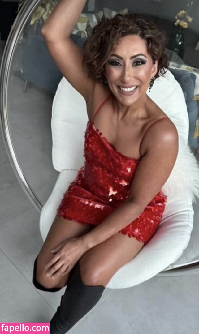 Saira Khan leaked nude photo #0035 (Saira Khan / iamsairakhan / sairasbum)