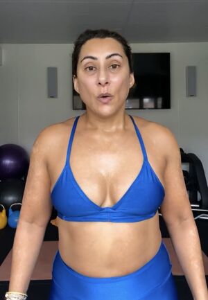 Saira Khan nude #0121