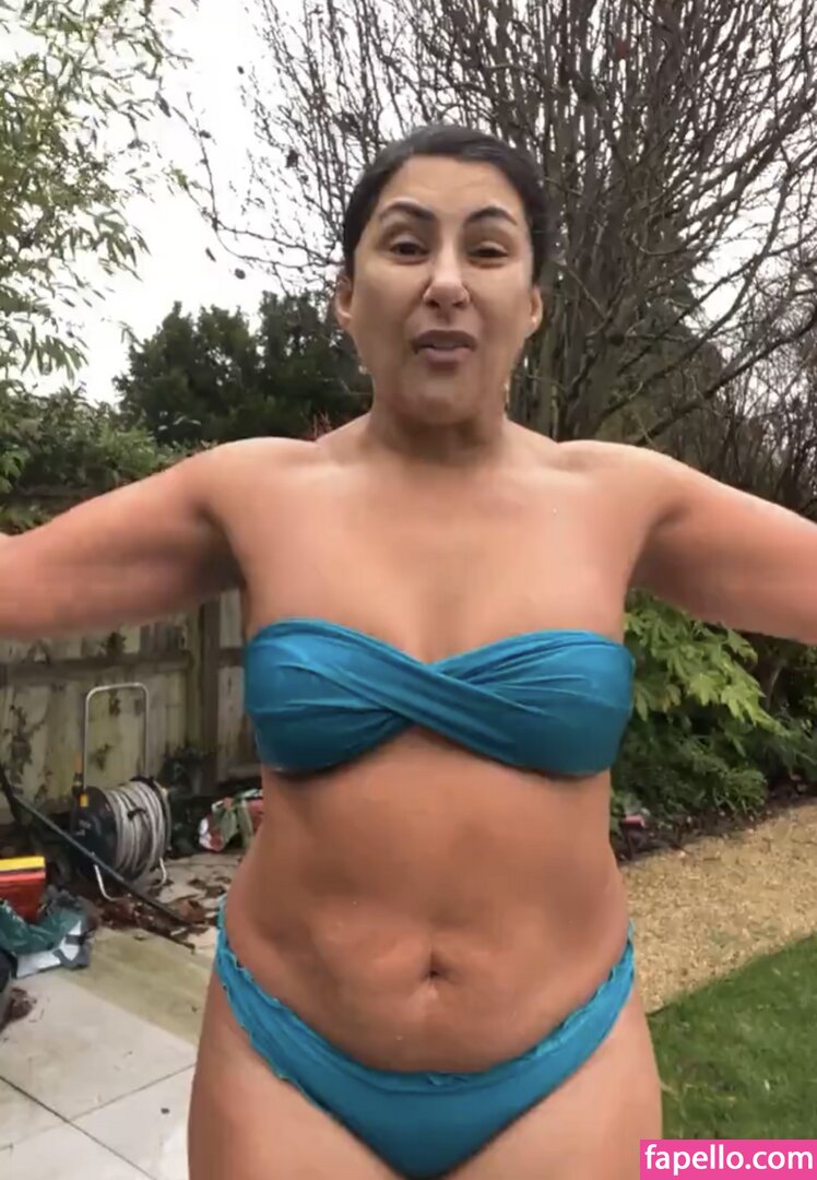 Saira Khan erome Latest Exclusive Leaked Photos