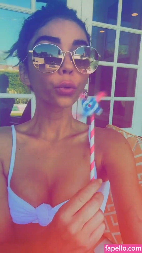 Sarah Hyland leaked nude photo #0057 (Sarah Hyland / sarahhyland)