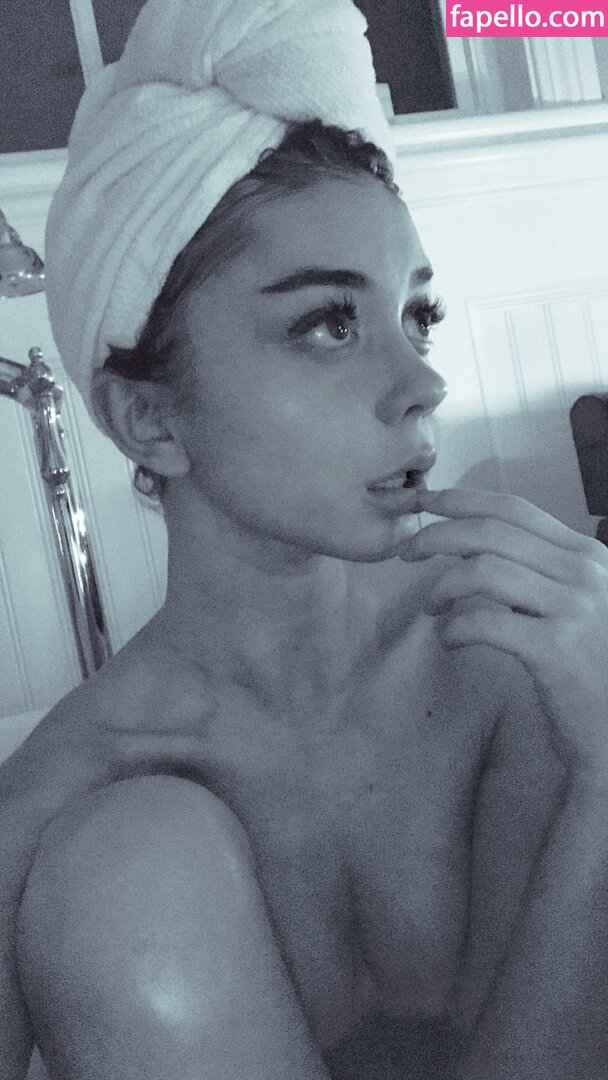 Sarah Hyland leaked nude photo #0127 (Sarah Hyland / sarahhyland)