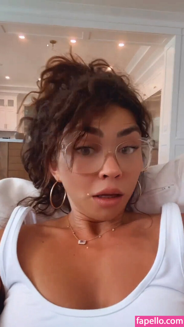 Sarah Hyland leaked nude photo #0320 (Sarah Hyland / sarahhyland)