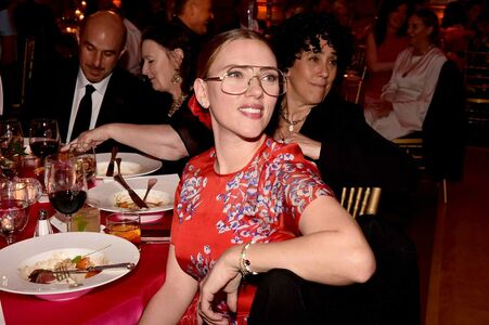 Scarlett Johansson #2338