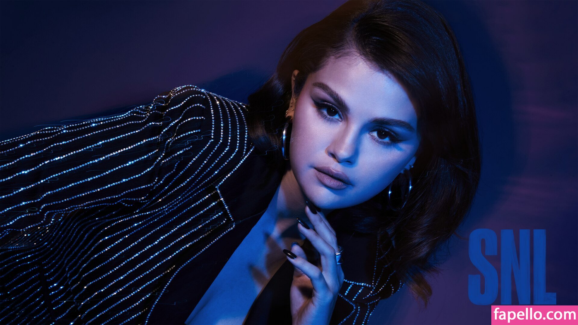 https://fapello.com/content/s/e/selena-gomez/1000/selena-gomez_0729.jpg