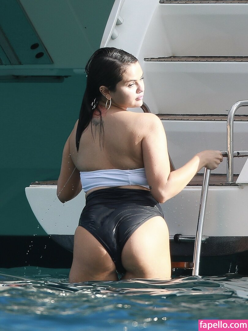 Selena Gomez leaked nude photo #3980 (Selena Gomez / selena.gomez / selenagomez)