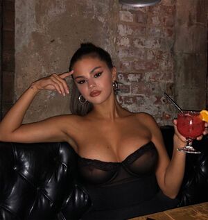 Selena Gomez #5499