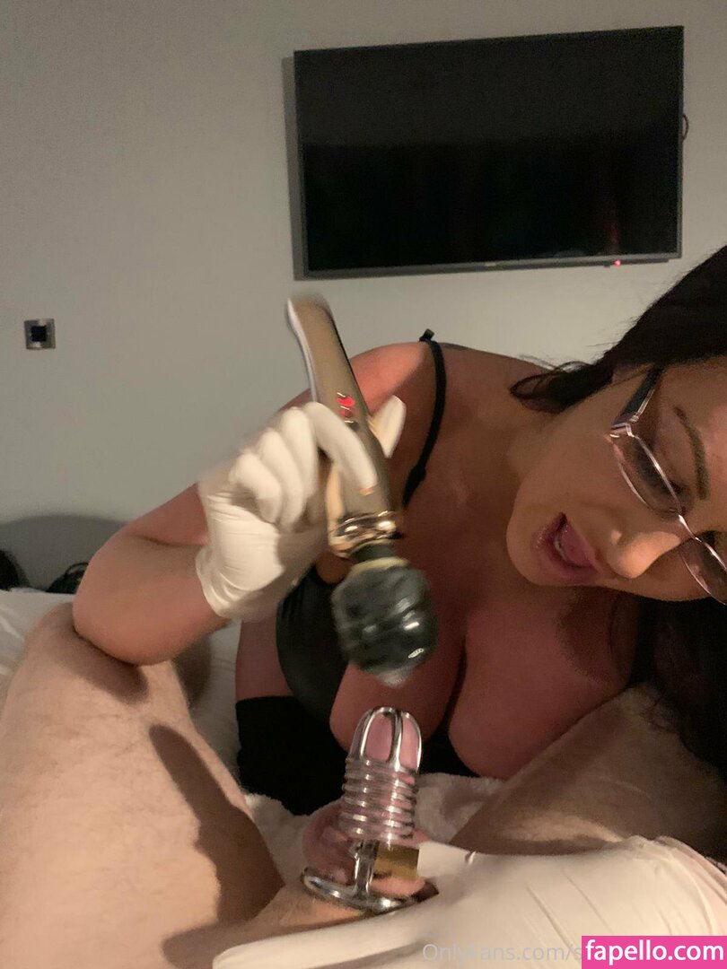 sexyemmabutt leaked nude photo #0094 (sexyemmabutt)