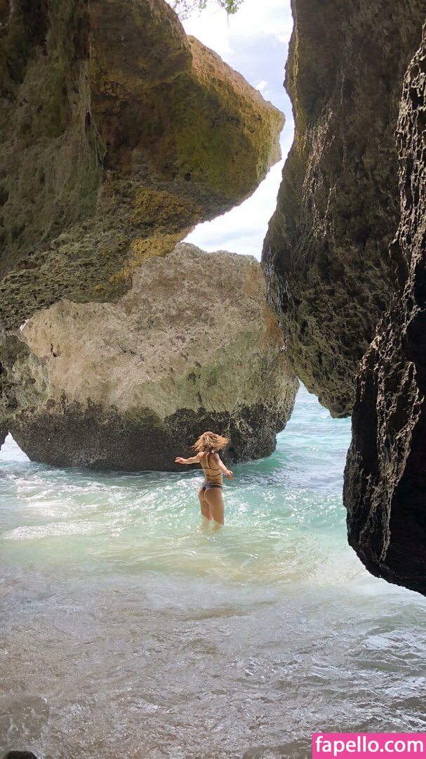 Shantel VanSanten leaked nude photo #0613 (Shantel VanSanten / therealshantel)