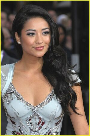 Shay Mitchell nude #0134