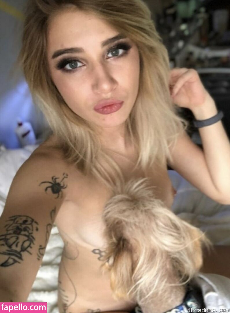 Shaynaivxx leaked nude photo #0019 (Shaynaivxx / Jayn / Shayna 420)