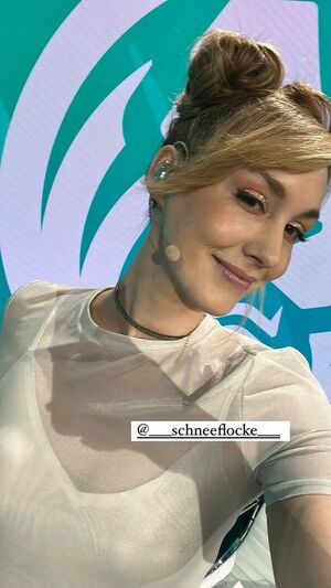 Sjokz nude #0887