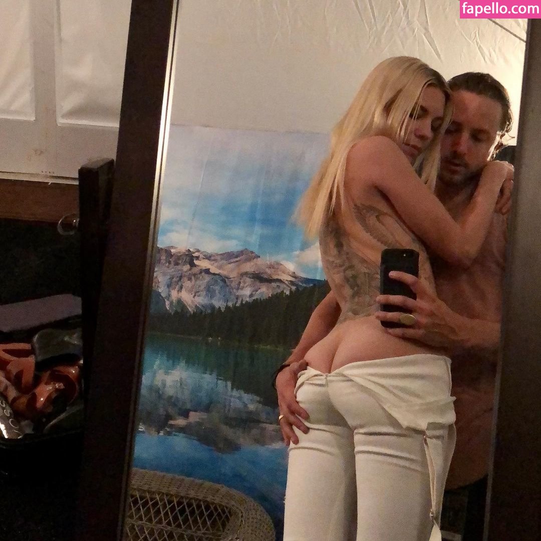 Skylar Grey / skylargrey / skylargreyxo Nude Leaked OnlyFans Photo #16 -  Fapello