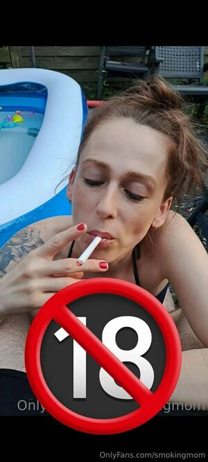 smokingmom nude #0023