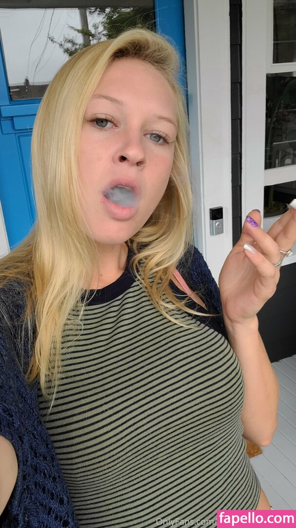 smokingprincessof leaked nude photo #0047 (smokingprincessof)