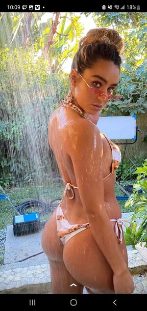 Sommer Ray nude #1038