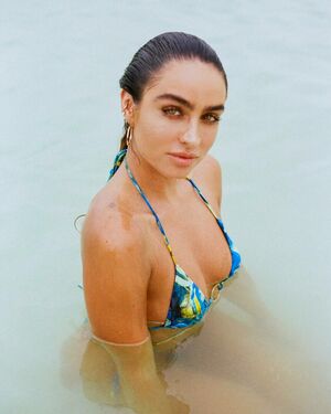 Sommer Ray nude #1588