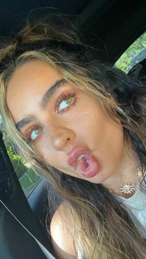 Sommer Ray nude #2251