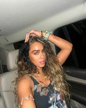 Sommer Ray nude #2376