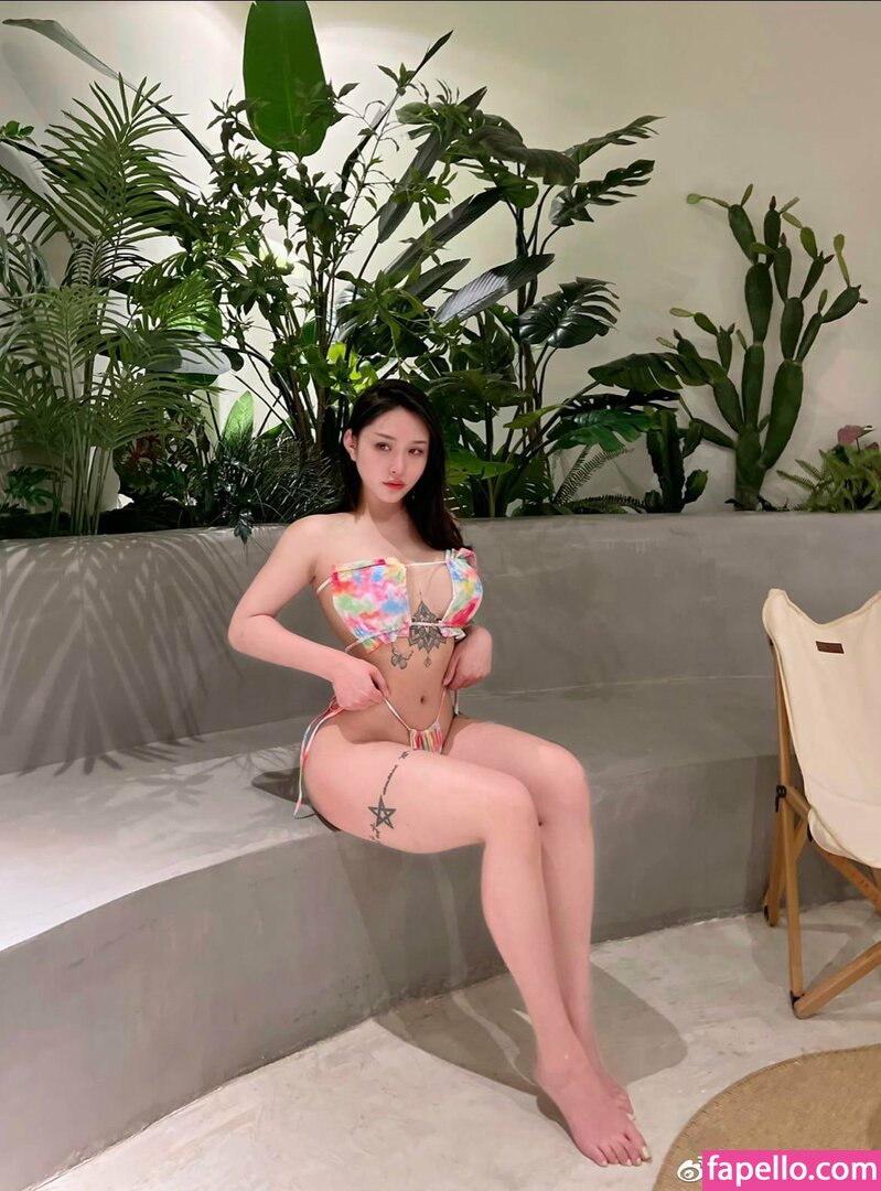 Songyuxin Hitomi leaked nude photo #0048 (Songyuxin Hitomi / hitomi_official / songyuxin_hitomi)