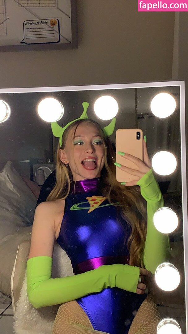 sophia.ilysm leaked nude photo #0098 (sophia.ilysm / Sophia Diamond)