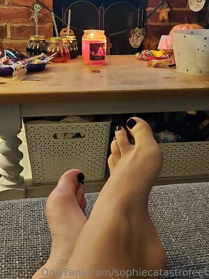 sophiecatastrofeet nude #0011