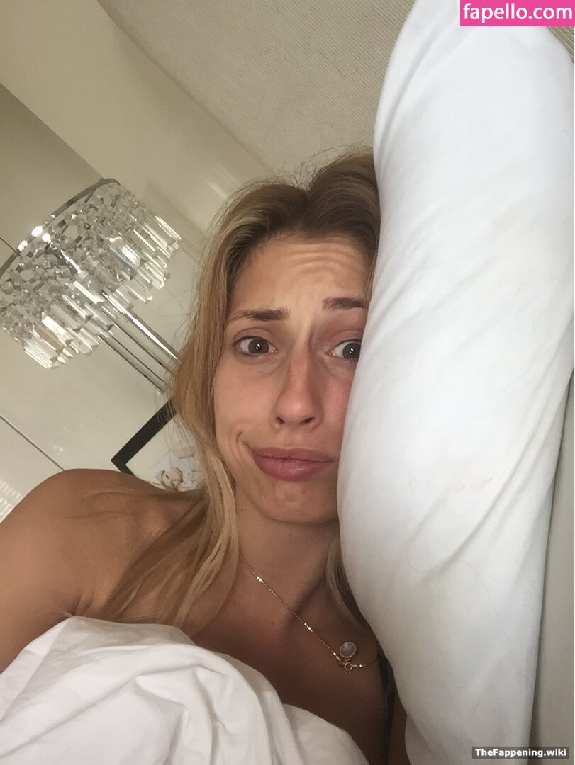 Stacey Solomon / https: / staceysolomon Nude Leaked Photo #5 - Fapello