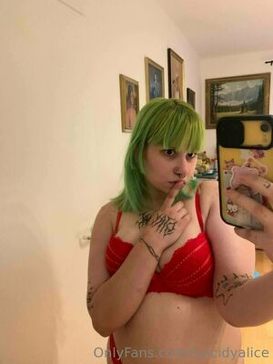 suicidyalice nude #0026