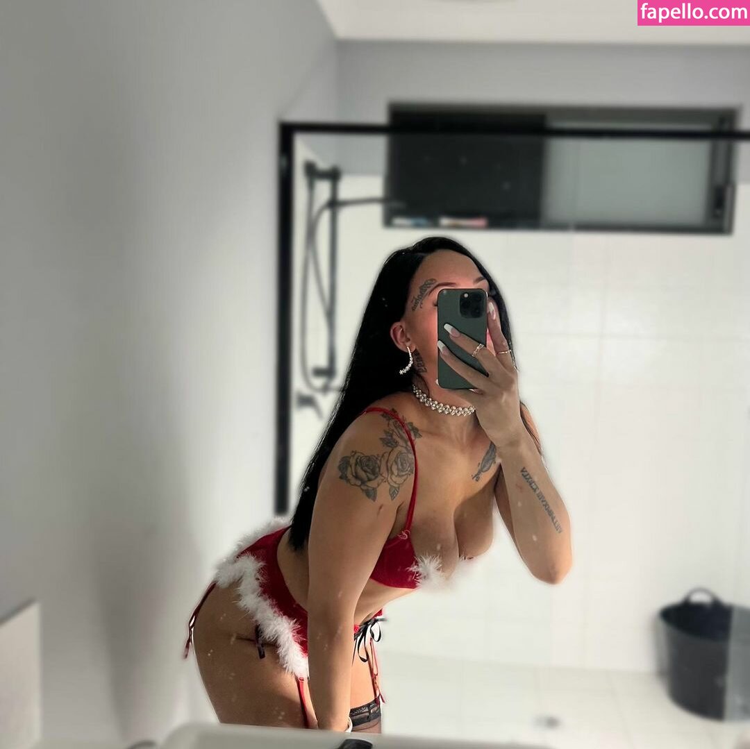 swee.tlikehoneyxo leaked nude photo #0003 (swee.tlikehoneyxo)