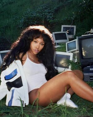 SZA nude #0005