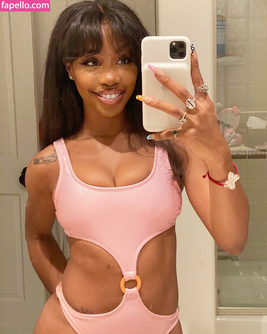 SZA leaked nude photo #0033 (SZA / Solana Rowe / thejad3x)